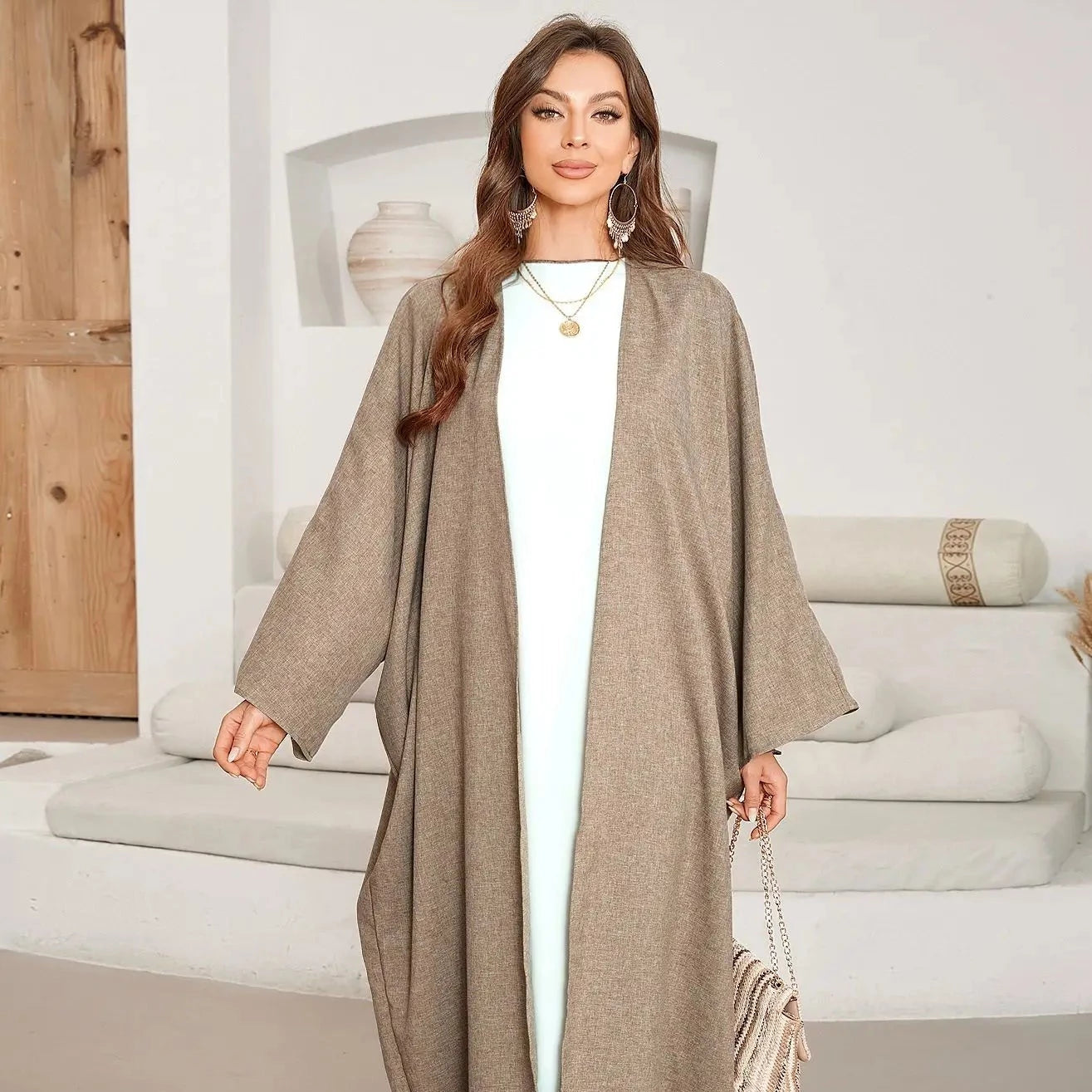 Abaya Mouna