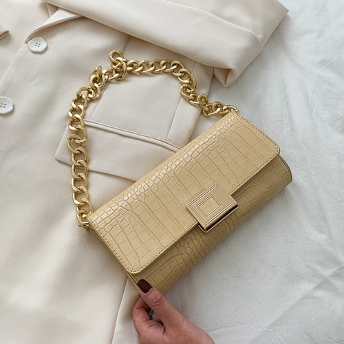 sac - pochette - baguette - femme - modest - fashion - maroquinerie - jaune