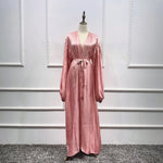 Charger l&#39;image dans la galerie, abaya - kimono - satin - rose - femme - modest - fashion
