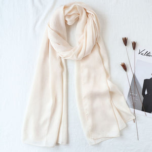 Hijab en satin de soie de couleur crème pour femme modeste